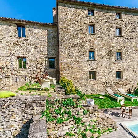 Marcheholiday Castello Della Pieve Mercatello sul Metauro
